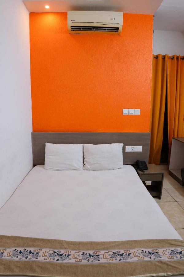 Laguna Beach Hotel & Resort Cox's Bazar Extérieur photo